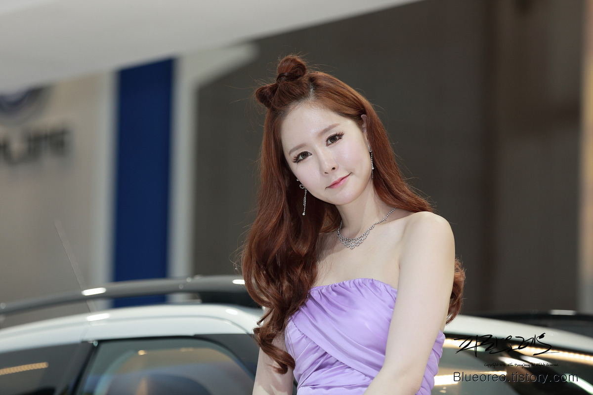 2015韩国国际车展靓丽车模Kim Ye Ha